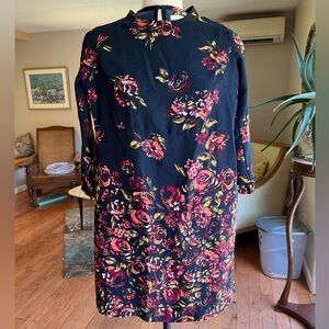 Long sleeve floral black dress